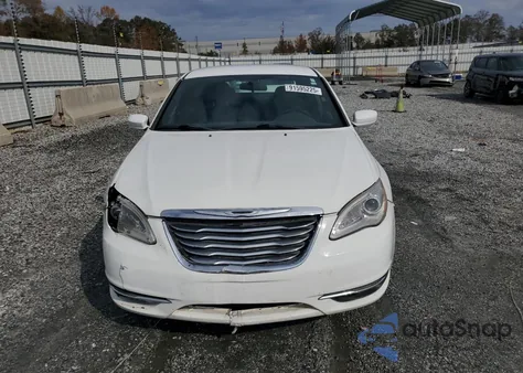 2013 Chrysler 200 Lx из США, поврежденный, VIN 1C3CCBAB6DN606481